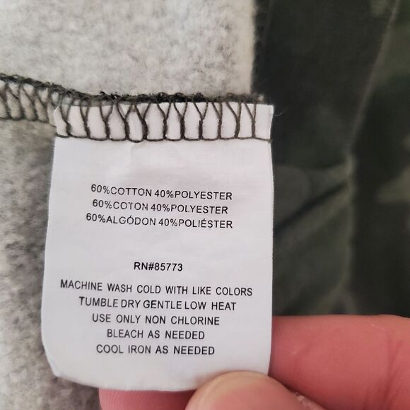 O'NEIL | 'Skylar' Camo Fleece Shirt Jacket - [size XS in Green] - Picture 14 of 14